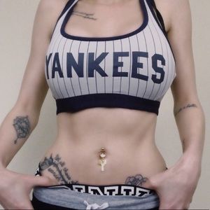 VS PINK Yankees Bra